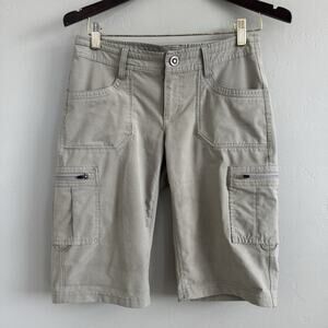 Kuhl Woman’s Gray Bermuda Shorts Size 2 Adjustable Hiking Gorpcore Style 6366